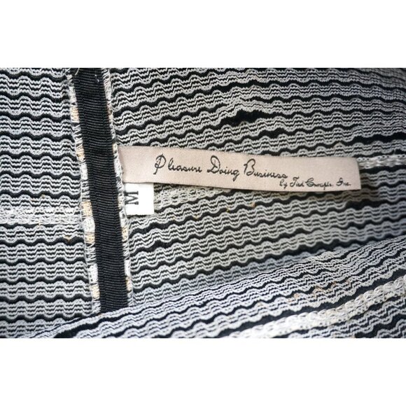 Pleasure Doing Business Bandage Skirt - Size M - Picture 4 of 6